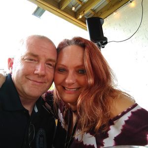 Meet your Posher, Dennis